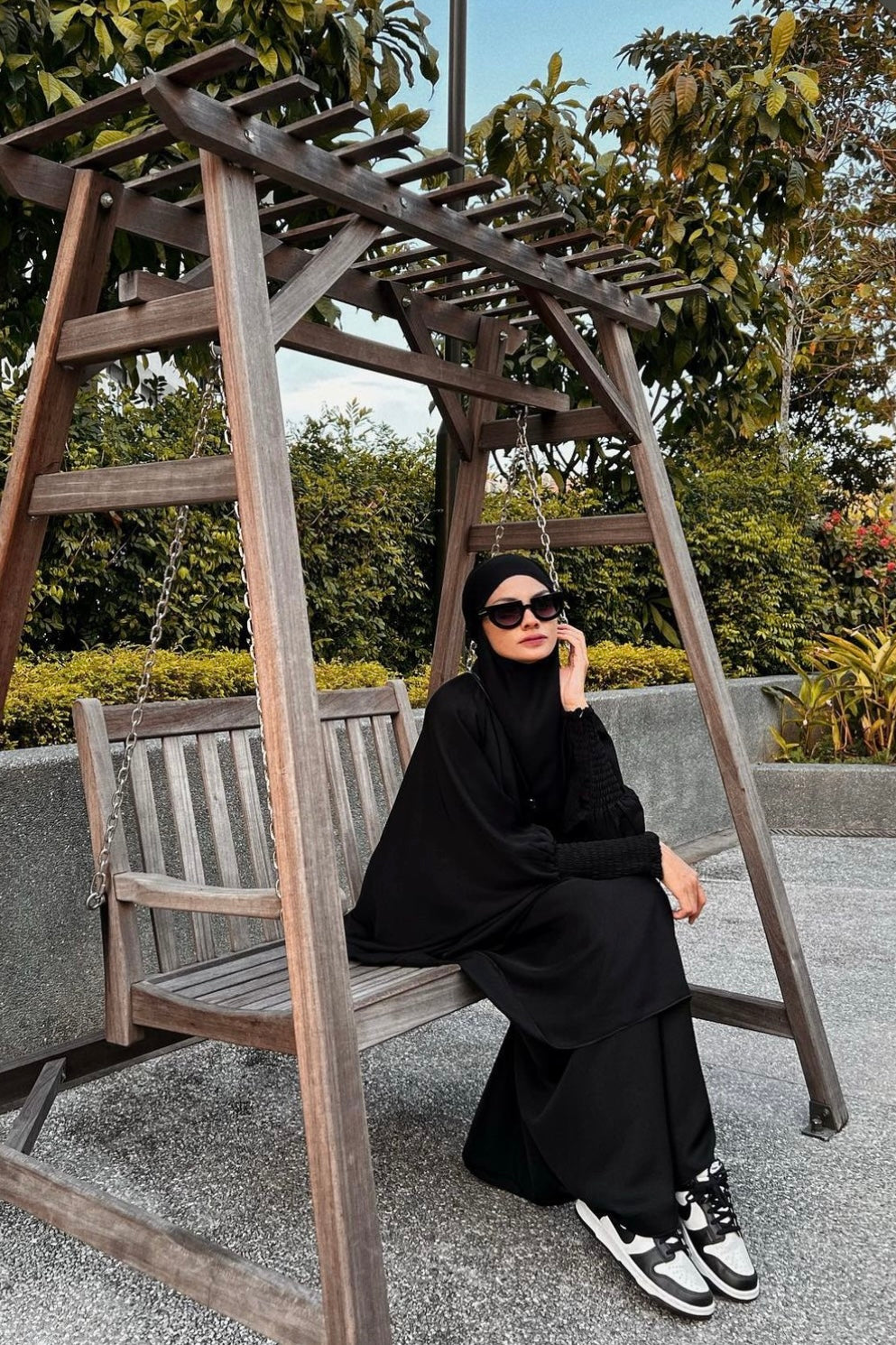 As seen on: Abayaandsneakers