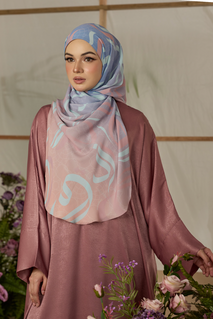 Layra Kaftan
