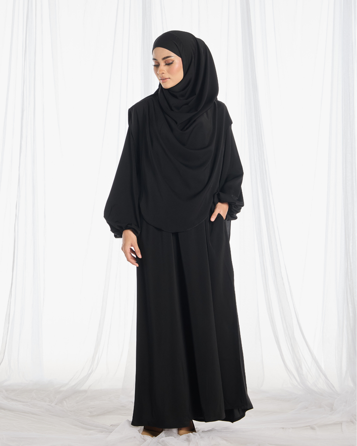 PO II : Warda Khimar Umrah Set in Black