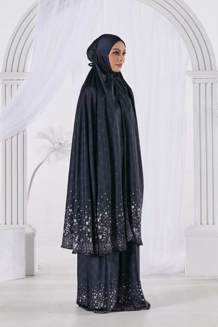 Telekung Bangsawan in Black