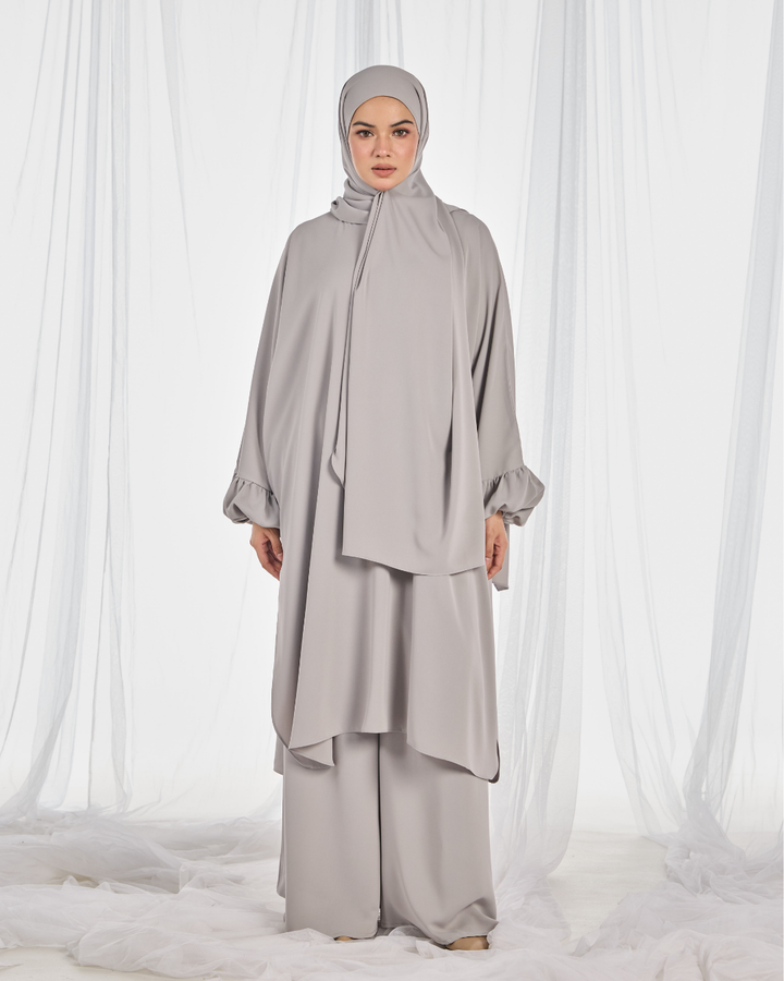 PO: Hajar Pantsuit in Silver