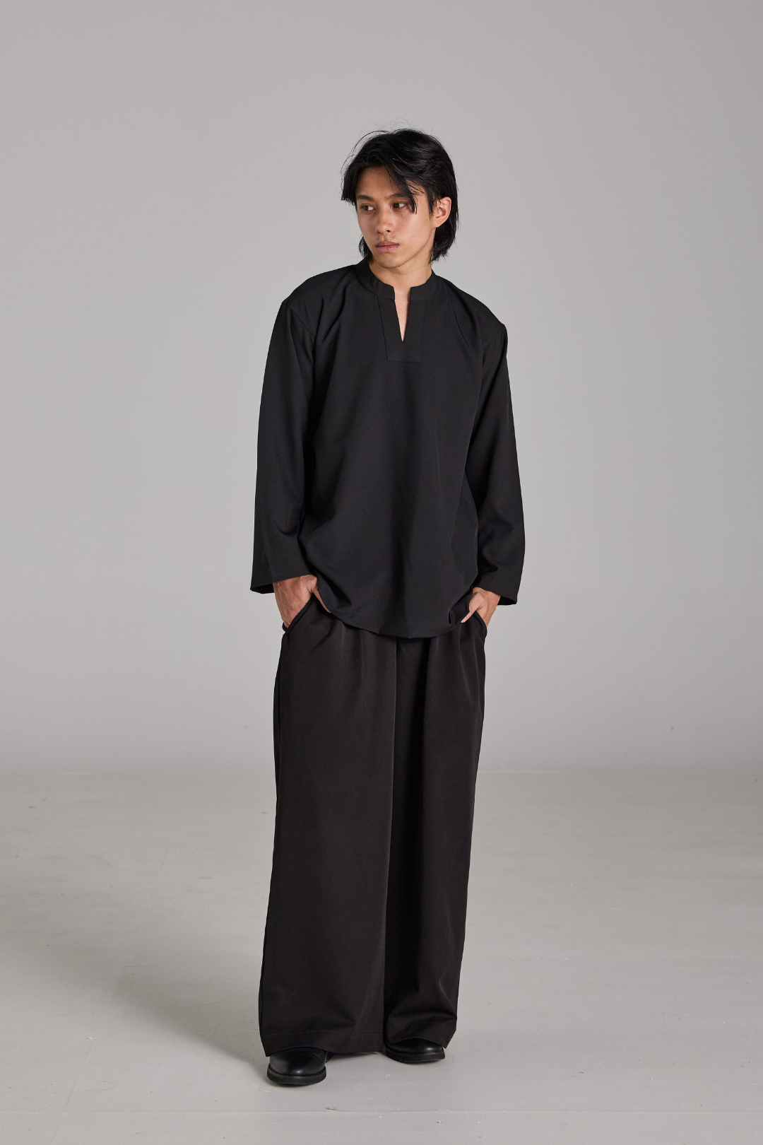 Tundra Shirt in Black