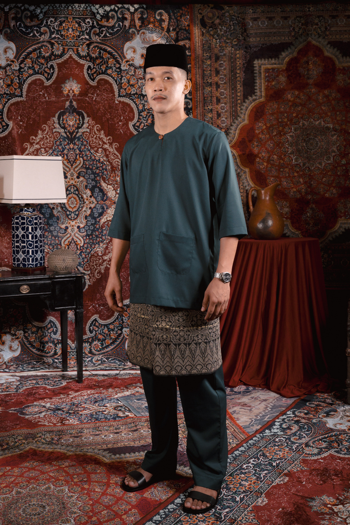 ARNA : Satria Baju Melayu in Emerald Green