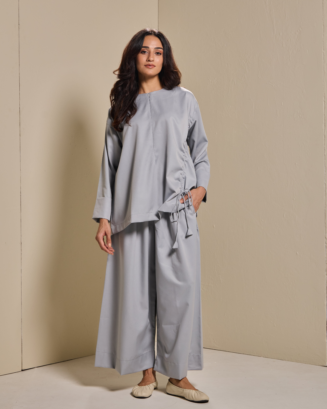 PO: Ziyana Pants Set in Light Grey