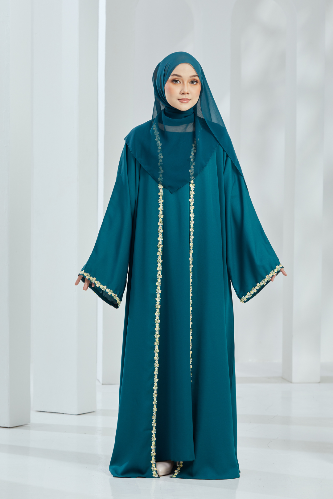 Raufaa Abaya in Teal