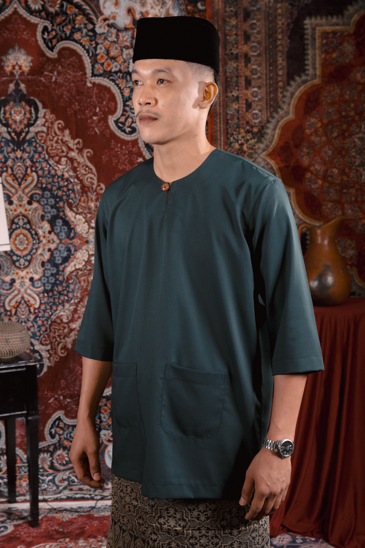 ARNA : Satria Baju Melayu in Emerald Green