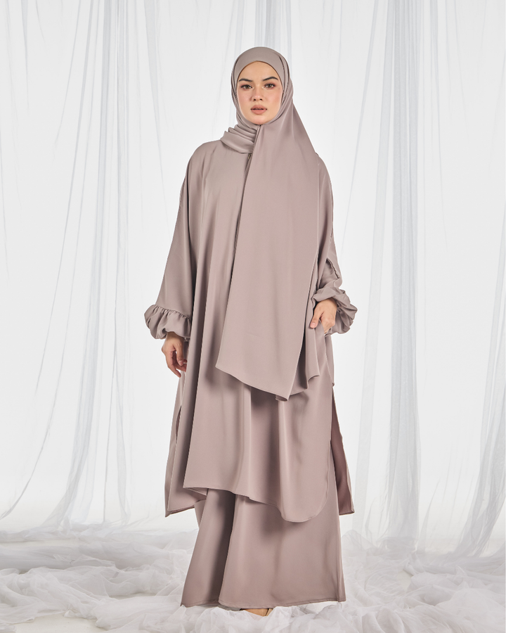 PO II : Hajar Pantsuit in Taupe