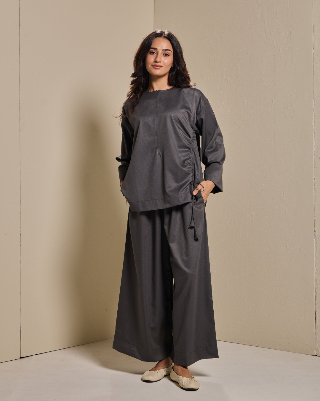 PO: Ziyana Pants Set in Dark Grey