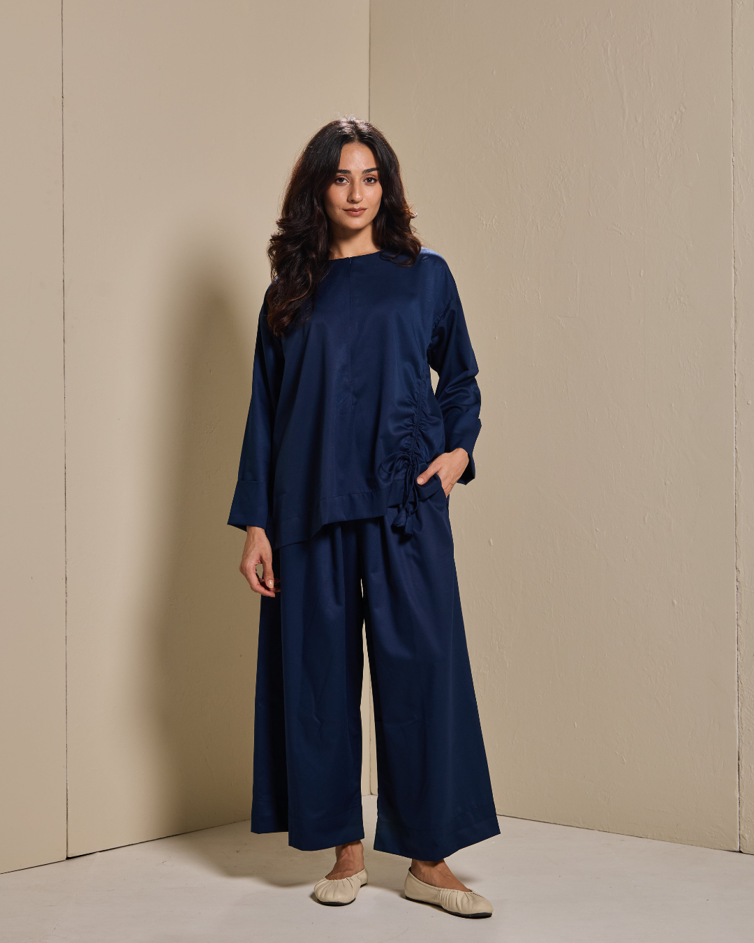 PO: Ziyana Pants Set in Navy