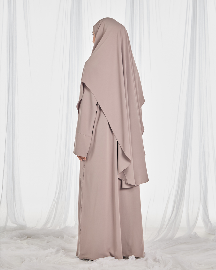 PO II : Safa Khimar Umrah Set in Taupe