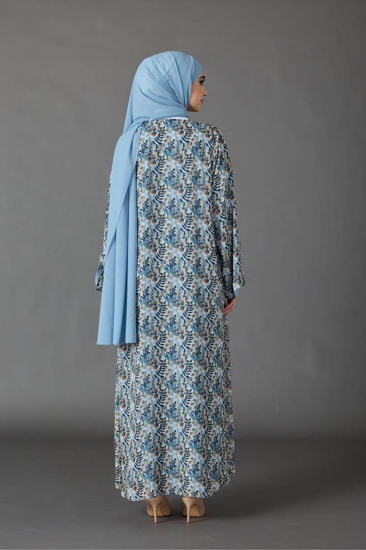 The Modern Edit : Iroha Blue