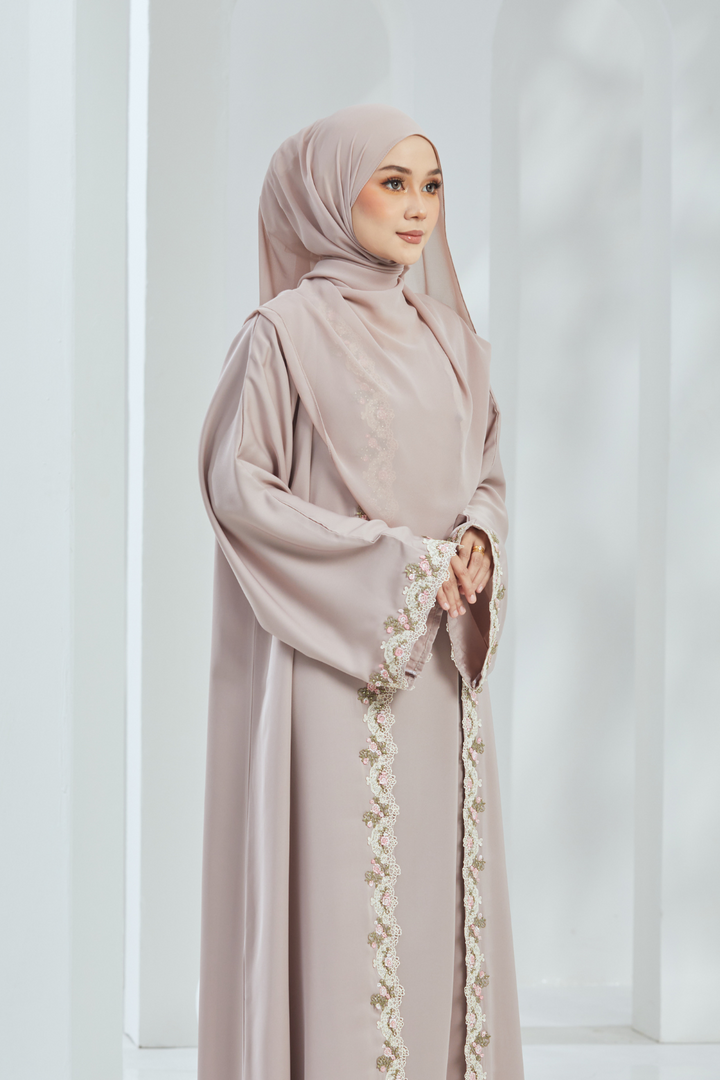 Raufaa Abaya in Taupe