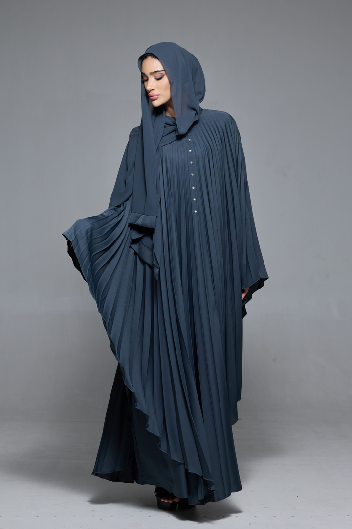 Delia Abaya in Dark Grey