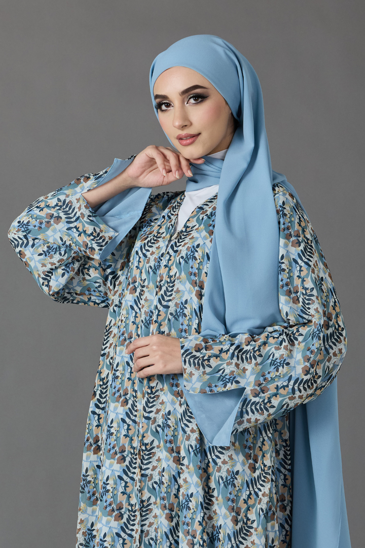 The Modern Edit : Iroha Blue