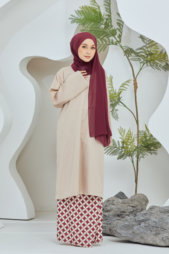 Camelia Baju Kurung in Beige