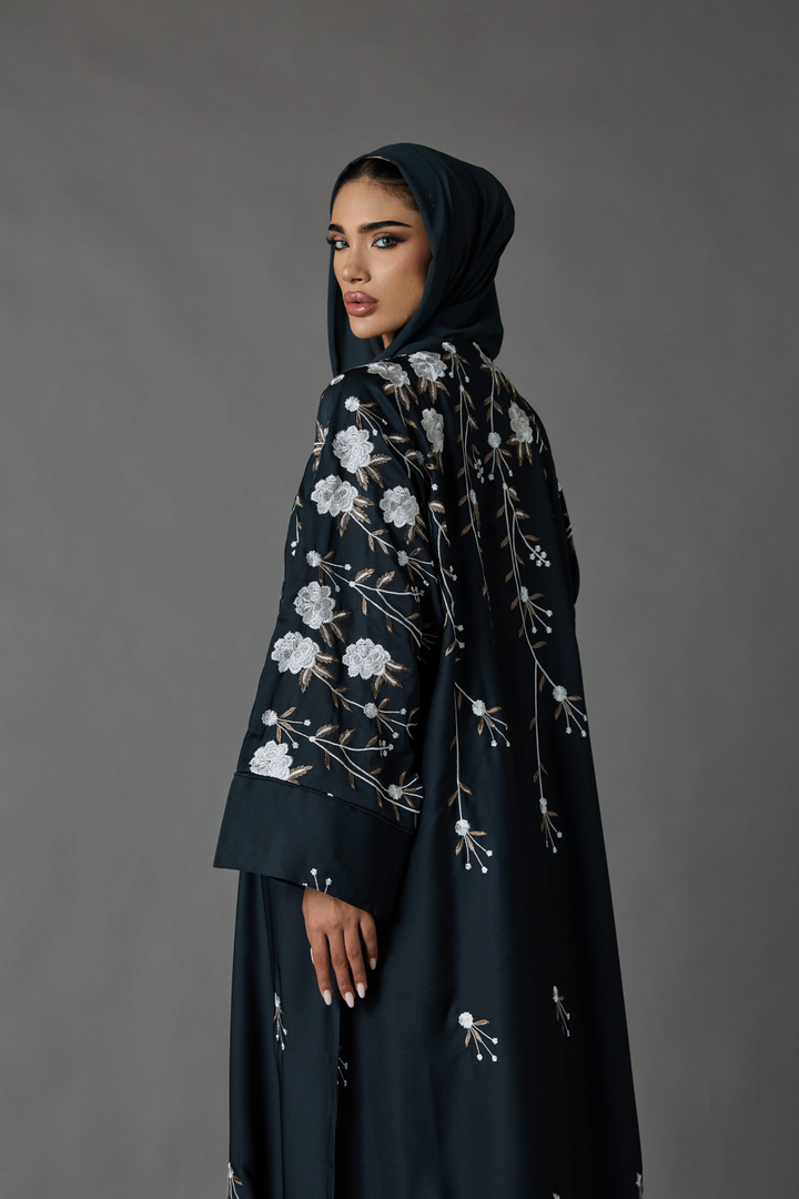 Hilya Abaya
