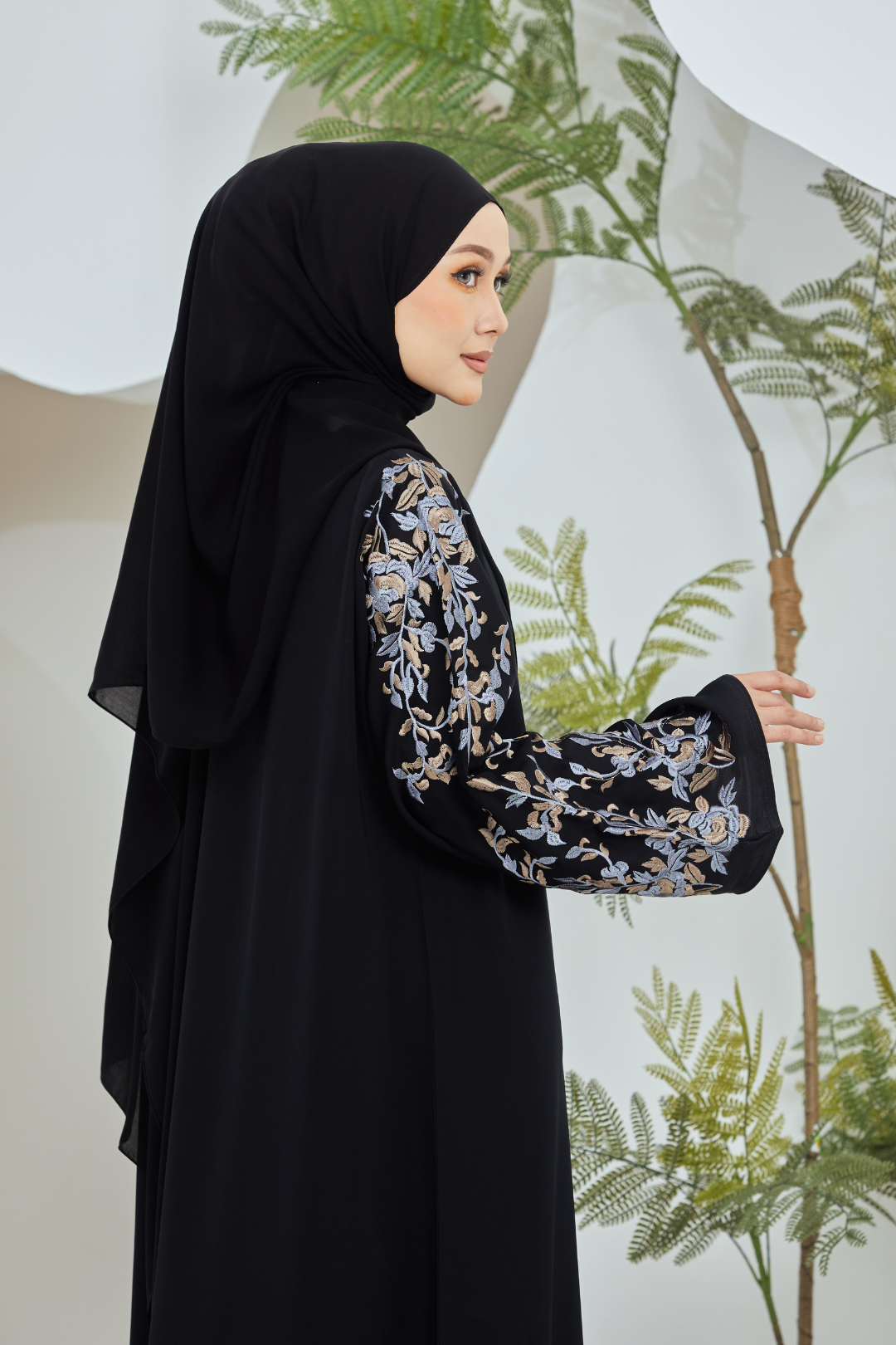 Celia Abaya in Black