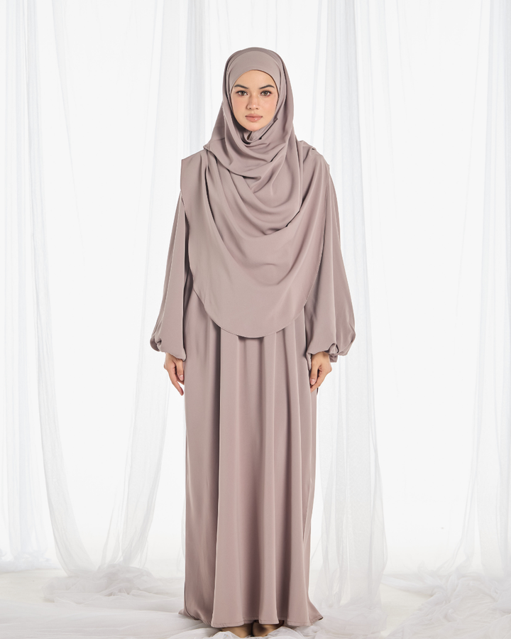 PO II : Warda Khimar Umrah Set in Taupe