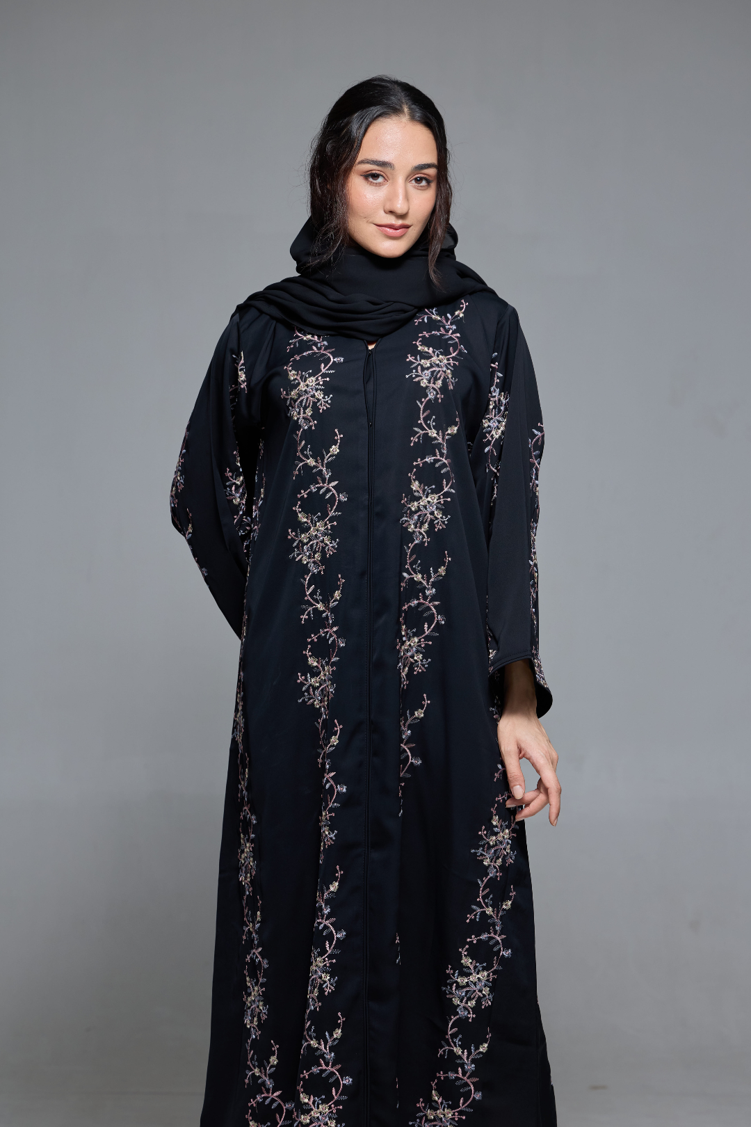 Luna Abaya in Black