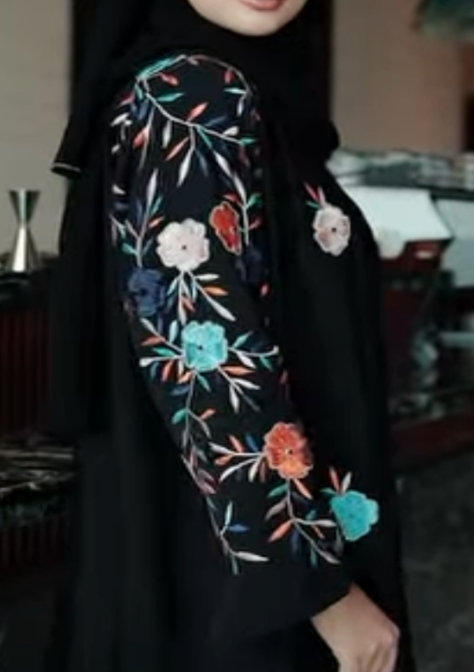 Myzana Abaya