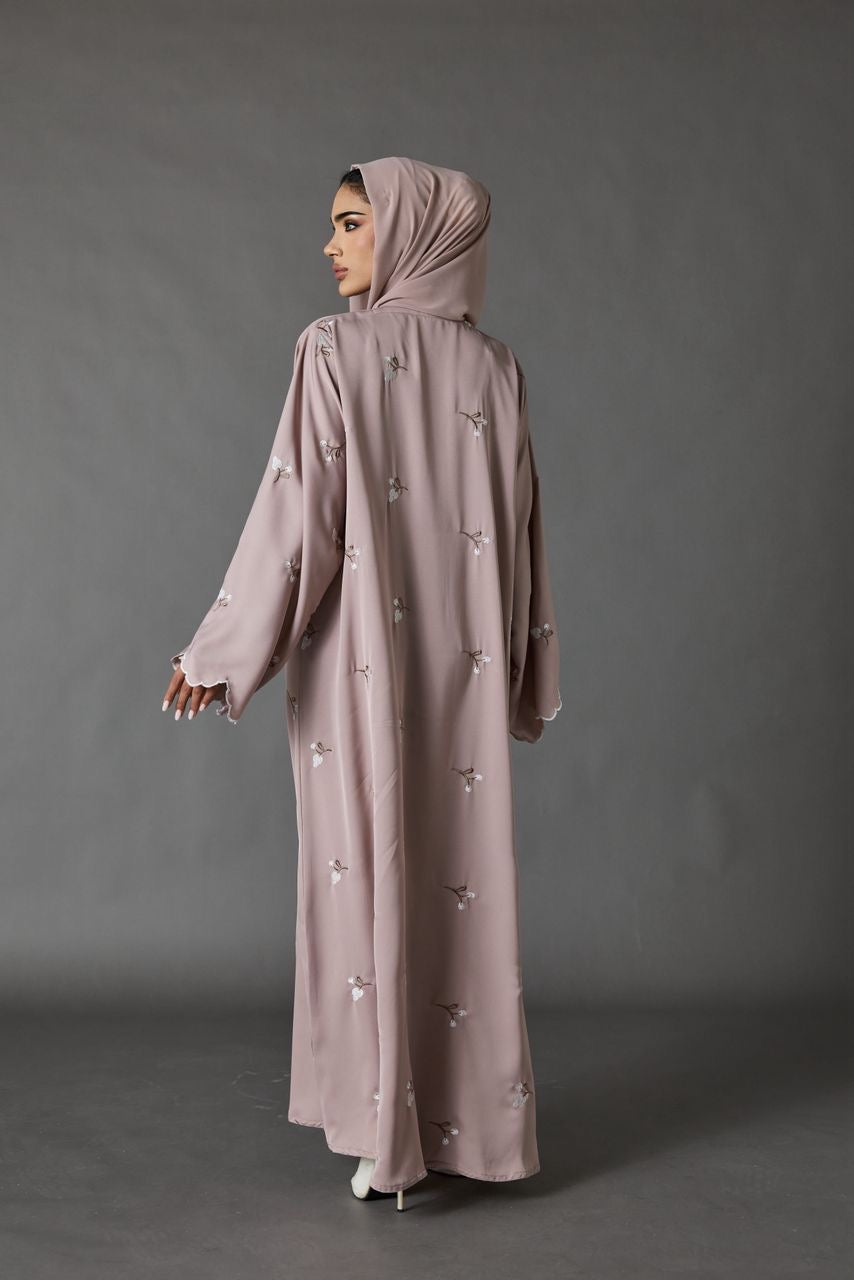 Tanisha Abaya