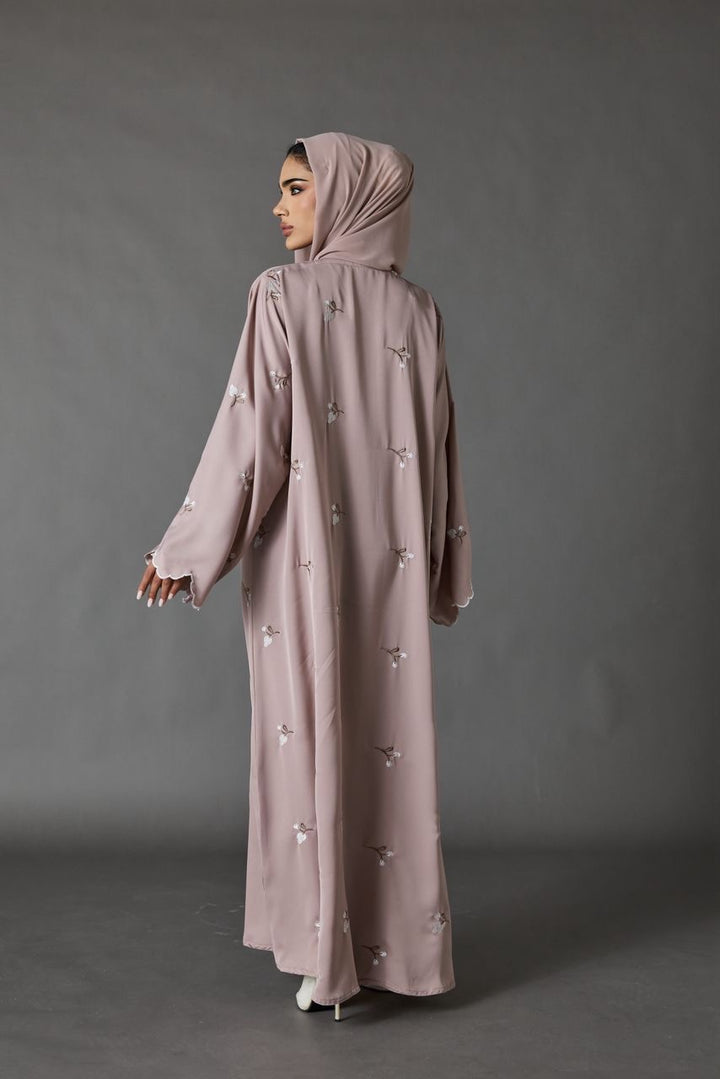 Tanisha Abaya