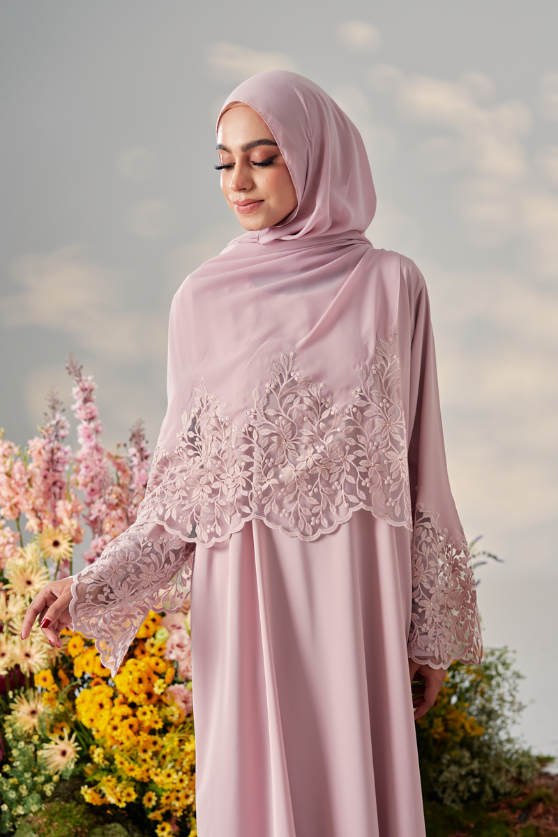 Romantika Raya &