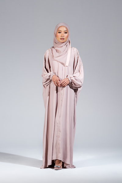 Munirah Abaya