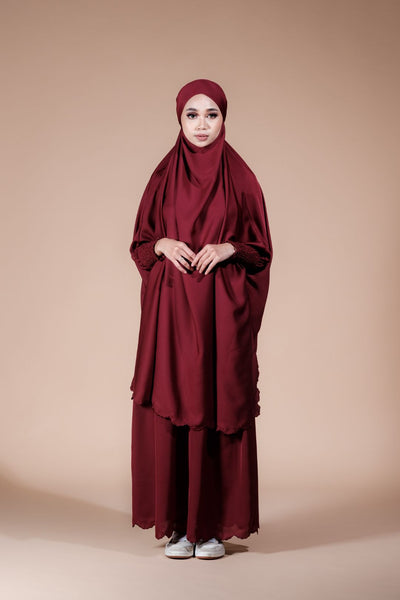 Jilbab Scallop Skirt Set in Maroon