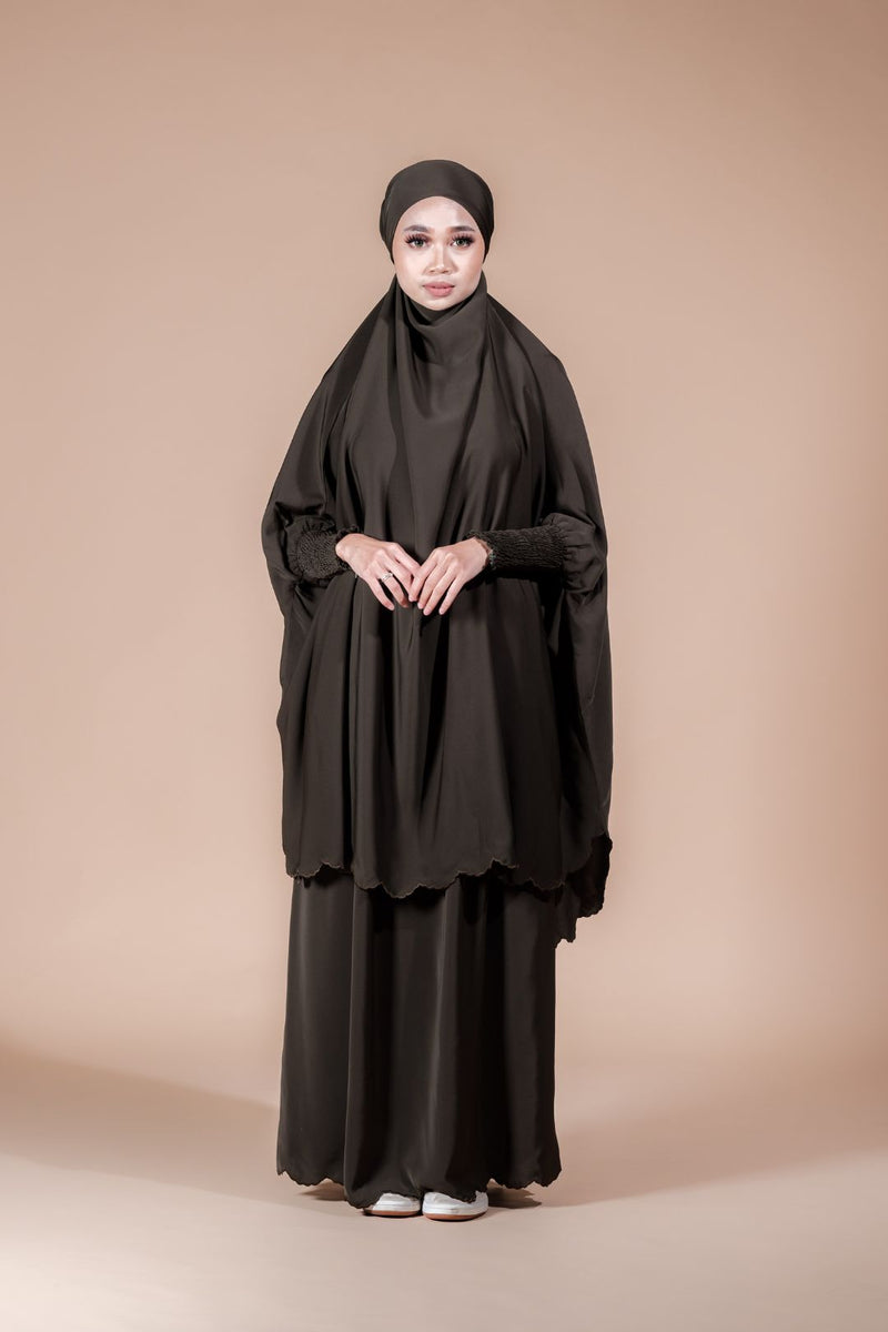 Jilbab Scallop Skirt Set in Olive
