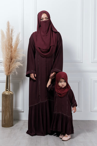 Mirna Dubai Abaya with Mermaid Pleats, Line Crystals, and Slimming Design