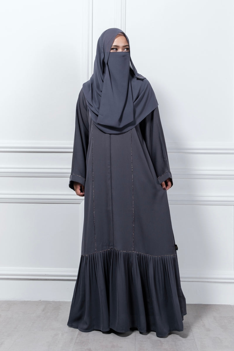 Mirna Dubai Abaya with Mermaid Pleats, Line Crystals, and Slimming Design