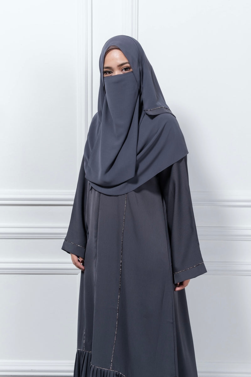 Mirna Dubai Abaya with Mermaid Pleats, Line Crystals, and Slimming Design