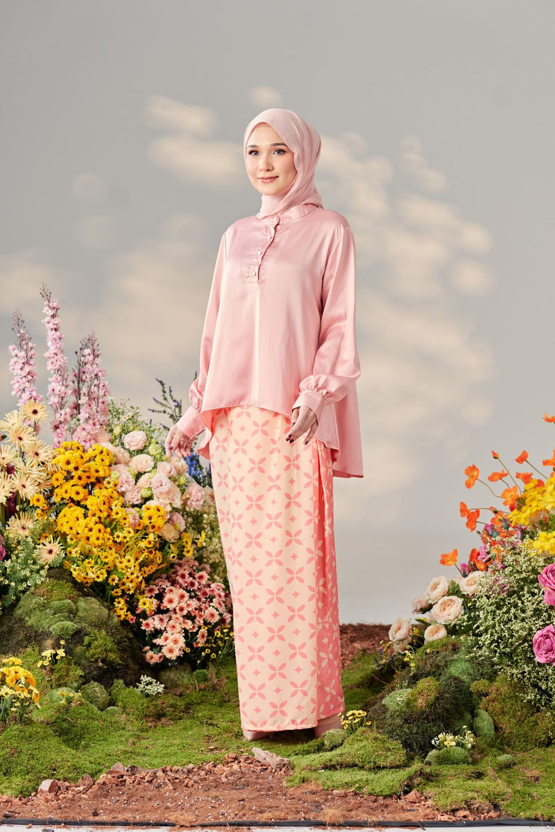 Romantika Raya &