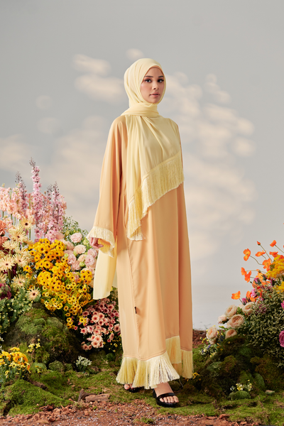 Malaysian model muslimah in nidha abaya with frills on sleeves and hem for Eid 2023